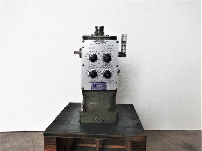 Woodward UG-8 governor front view